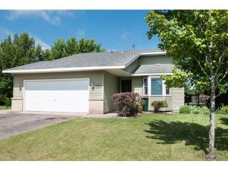 600 Innsbruck Dr, Chaska, MN 55318-2506