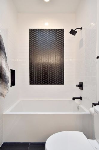 4841 Oakley Ave, Chicago IL 60659-5208 exterior