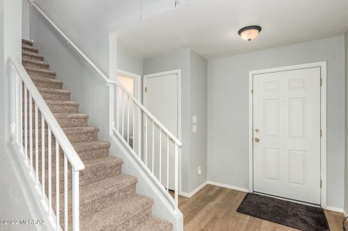 6180 Bramble St, Tucson AZ  85756-8785 exterior