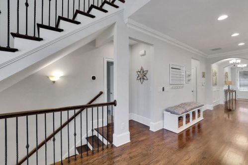 3573 Brookleigh Ln, Atlanta GA 30319-2219 exterior