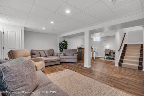 35 Laurel St, West Long Branch NJ  07764-1418 exterior