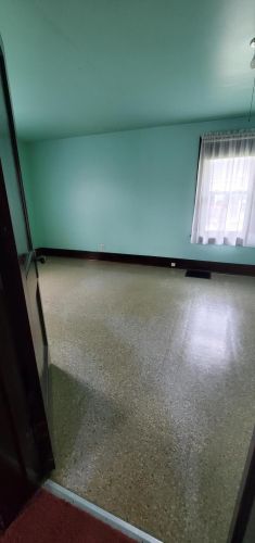 5932 Comstock Ave, Kalamazoo MI 49048-3538 exterior