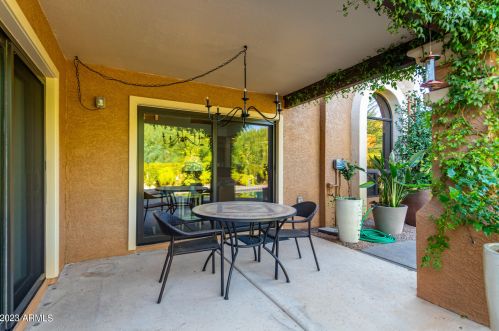 11039 11th St, Phoenix AZ  85020-5852 exterior