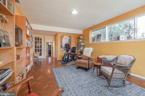 3 War Admiral Ln, Media PA 19063-5238 exterior