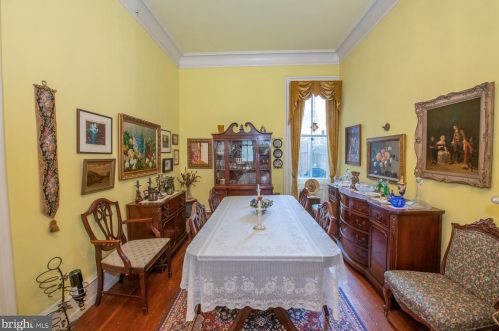 558 18 St, Philadelphia PA 19140-1014 exterior