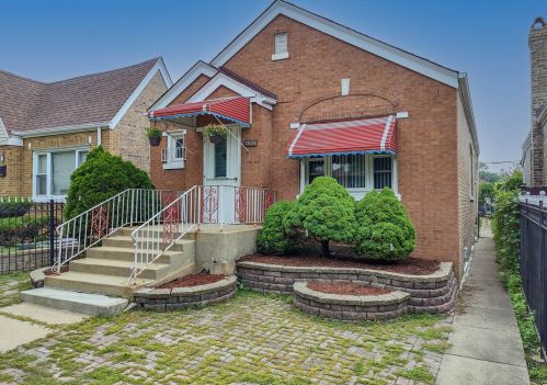 2825 Mango Ave, Chicago, IL 60634-5236