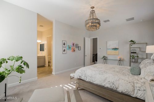 3733 Catalina Dr, Phoenix AZ 85018-4417 exterior