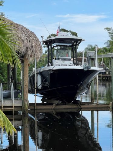 727 Calmoso Dr, Fort Pierce FL 34983-2208 exterior