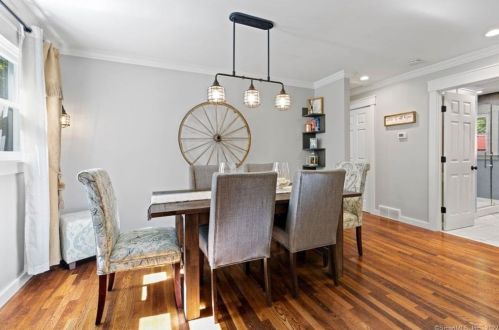 123 Chittenden Rd, Deep River CT 06419-2437 exterior