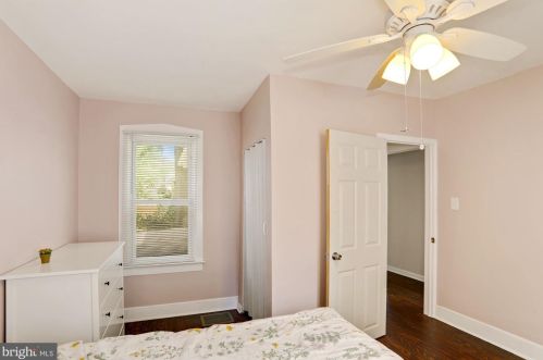 13 Greenwood Ave, Camden NJ 08107-1245 exterior