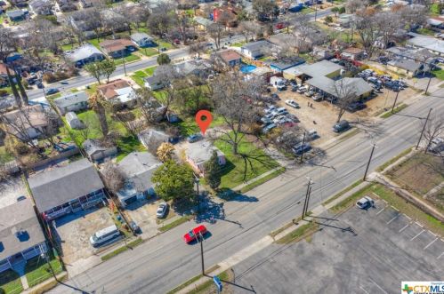 714 Division Ave, San Antonio TX 78225-2500 exterior