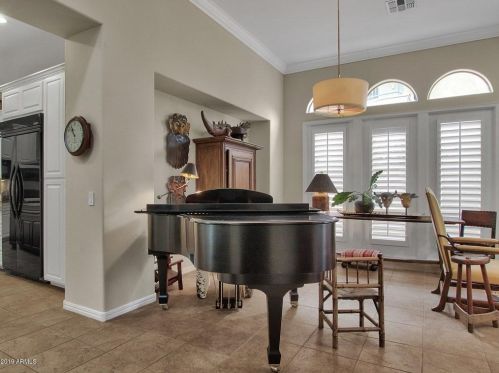 5108 34 Pl, Phoenix AZ 85018-1543 exterior