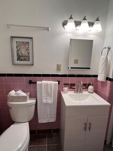 955 Church St, Smyrna GA 30080-3566 exterior