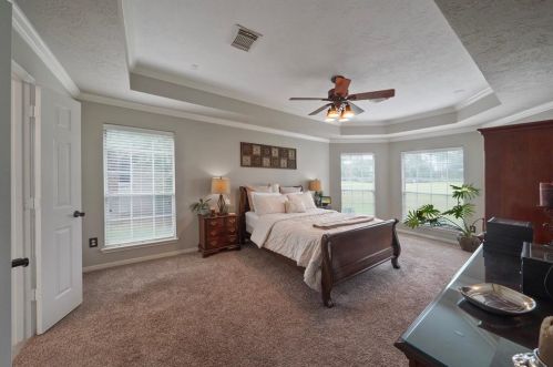 18146 Walden Frst Dr, Humble TX 77346-6023 exterior