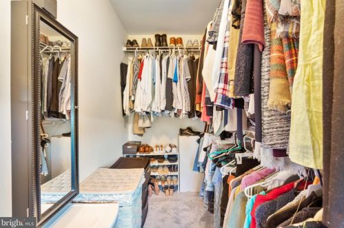 15 Linda Ln, Chester PA 19014-1870 exterior