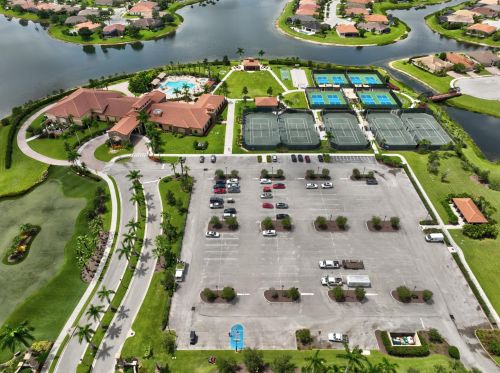 9516 Royal Poinciana Dr, Fort Pierce FL  34987-2506 exterior