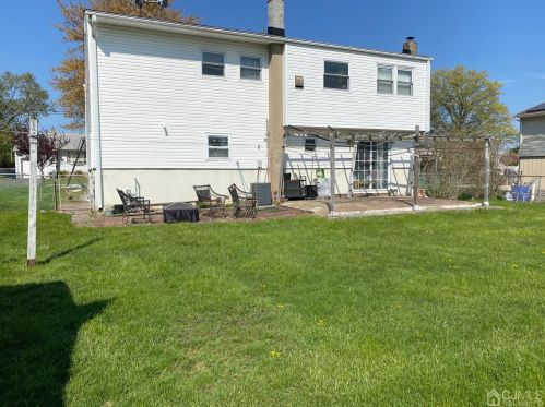 809 Nelson Pl, Piscataway, NJ 08854-3223