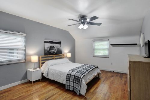 2617 Blackridge Ave, Pittsburgh PA 15235-4130 exterior