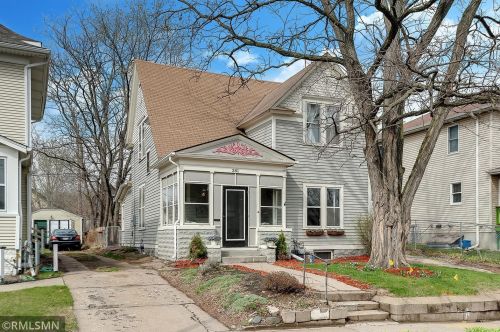 381 Case Ave, Saint Paul MN 55106-3527 exterior