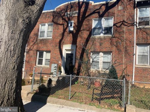 1148 Owen Pl, Washington, DC 20002-2618