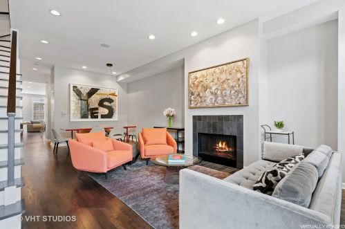 2630 Paulina St, Chicago IL  60614-1018 exterior