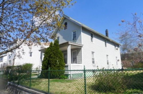 673 221st St, Bronx, NY 10467-5109