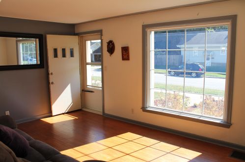 801 Eleanor St, Grand Rapids MI 49505-4223 exterior