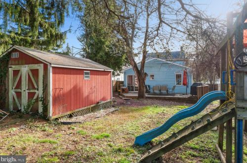 64 Route 156, Trenton NJ  08620-2708 exterior