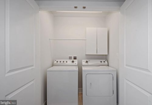 724 Diamond Ave, Alexandria VA 22301-1748 exterior