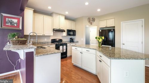 65 Plymouth Dr, Limerick PA 19468-2871 exterior