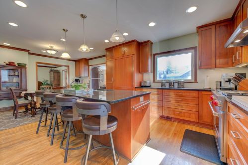 1206 Bayard Ave, Saint Paul MN 55116-1637 exterior