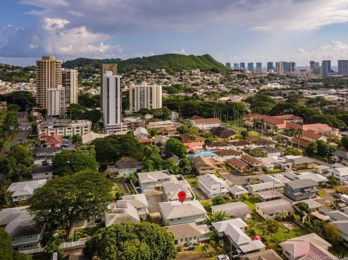 217 Judd St, Honolulu HI  96817-1746 exterior