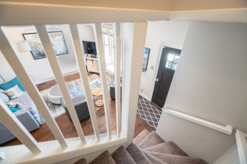 3322 Berteau Ave, Chicago IL 60618-2305 exterior