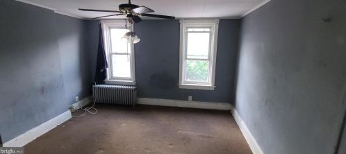 41 Pearl St, Trenton NJ 08609-1225 exterior