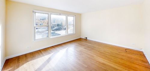 6616 California Ave, Chicago, IL 60645-4404