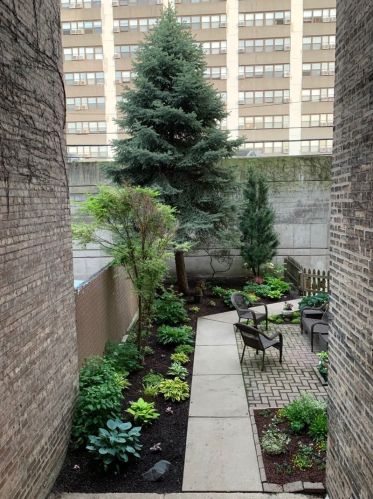 529 Melrose St, Chicago IL  60657-3751 exterior