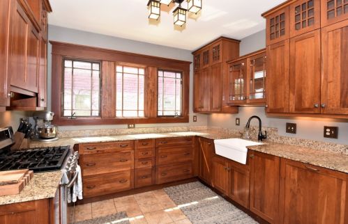 1800 51, Milwaukee WI 53208-1742 exterior