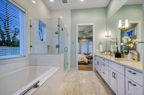 4105 Burnet Rd, Austin TX exterior