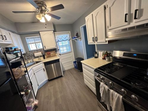 728 Southern Ave, Pittsburgh, PA 15235-4166