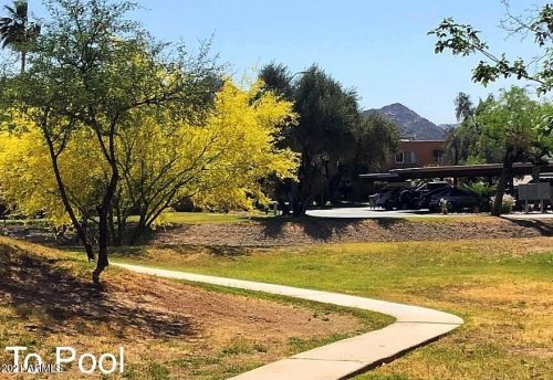 10207 8th Pl, Phoenix AZ  85020-1517 exterior