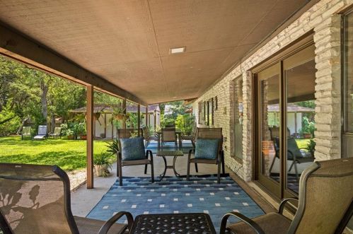 8709 Collingwood Dr, Austin TX 78748-5204 exterior