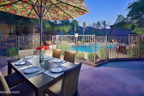 5800 Kolb Rd, Tucson AZ  14276-0908 exterior