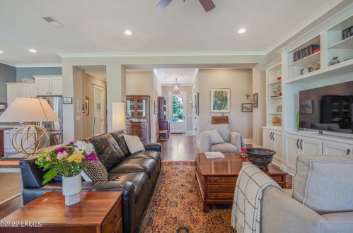 1 Calverton Pl, Bluffton SC 29910-7828 exterior