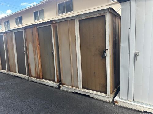 1906 Fern St, Honolulu HI  96826-3958 exterior