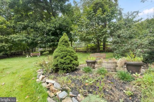 15 Brandywine Dr, Media PA 19063-5204 exterior