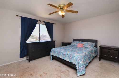 8822 Lions Spring Pl, Tucson AZ  85747-5658 exterior