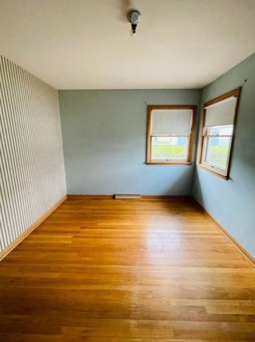 937 91, Milwaukee WI 53225-2726 exterior