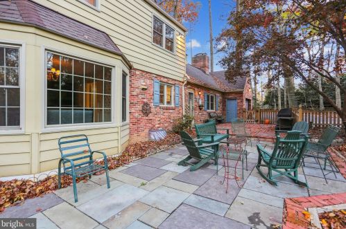 1117 Notley Rd, Silver Spring, MD 20904-6243