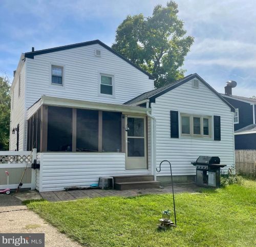 7143 Githens Ave, Camden NJ 08109-3156 exterior