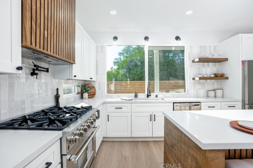 13982 Capewood Ln, San Diego CA  92128-6469 exterior